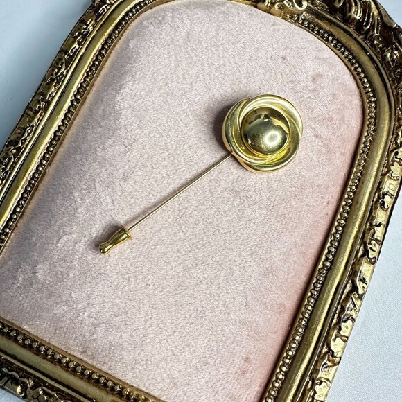 Monet Jewelry - Vintage Signed Monet Gold-Tone Signed Stick Pin Brooch W/ Swirl Design 80s Retro